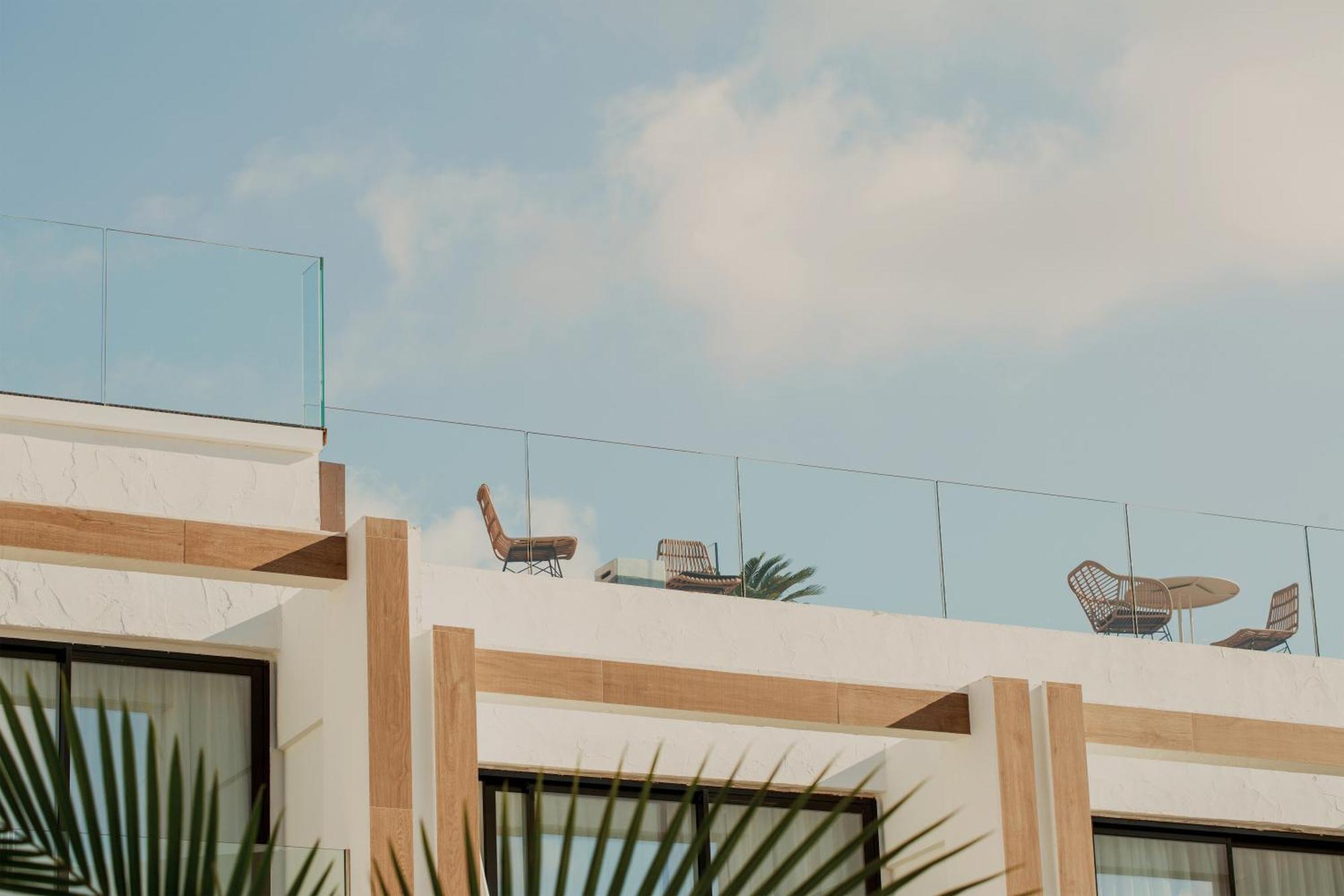 Nativo Hotel Ibiza Santa Eularia des Riu Exteriör bild