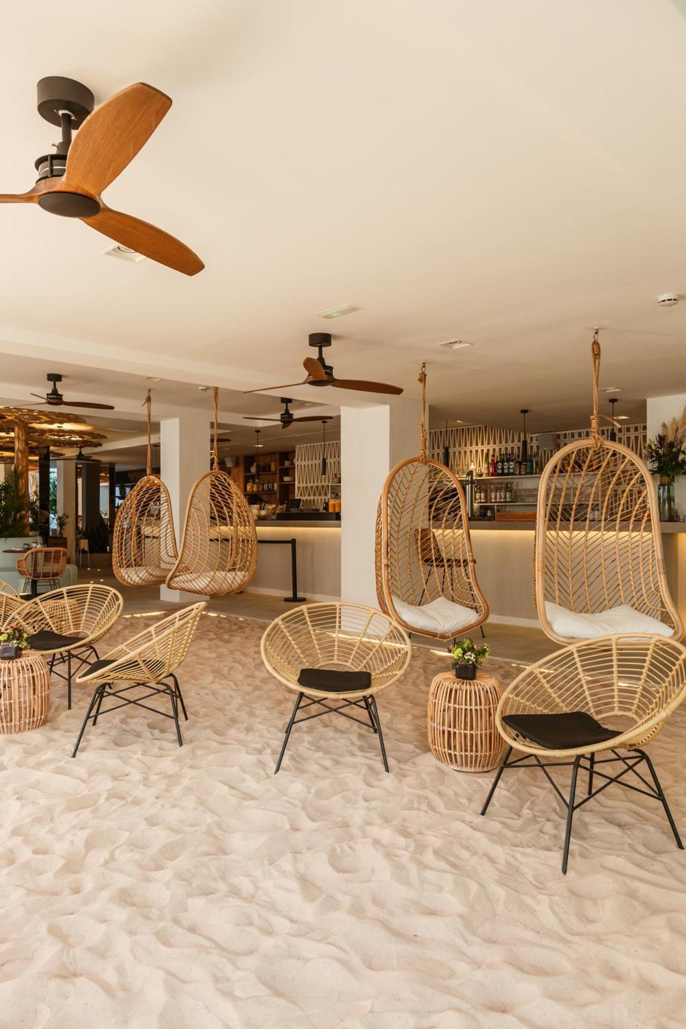 Nativo Hotel Ibiza Santa Eularia des Riu Exteriör bild