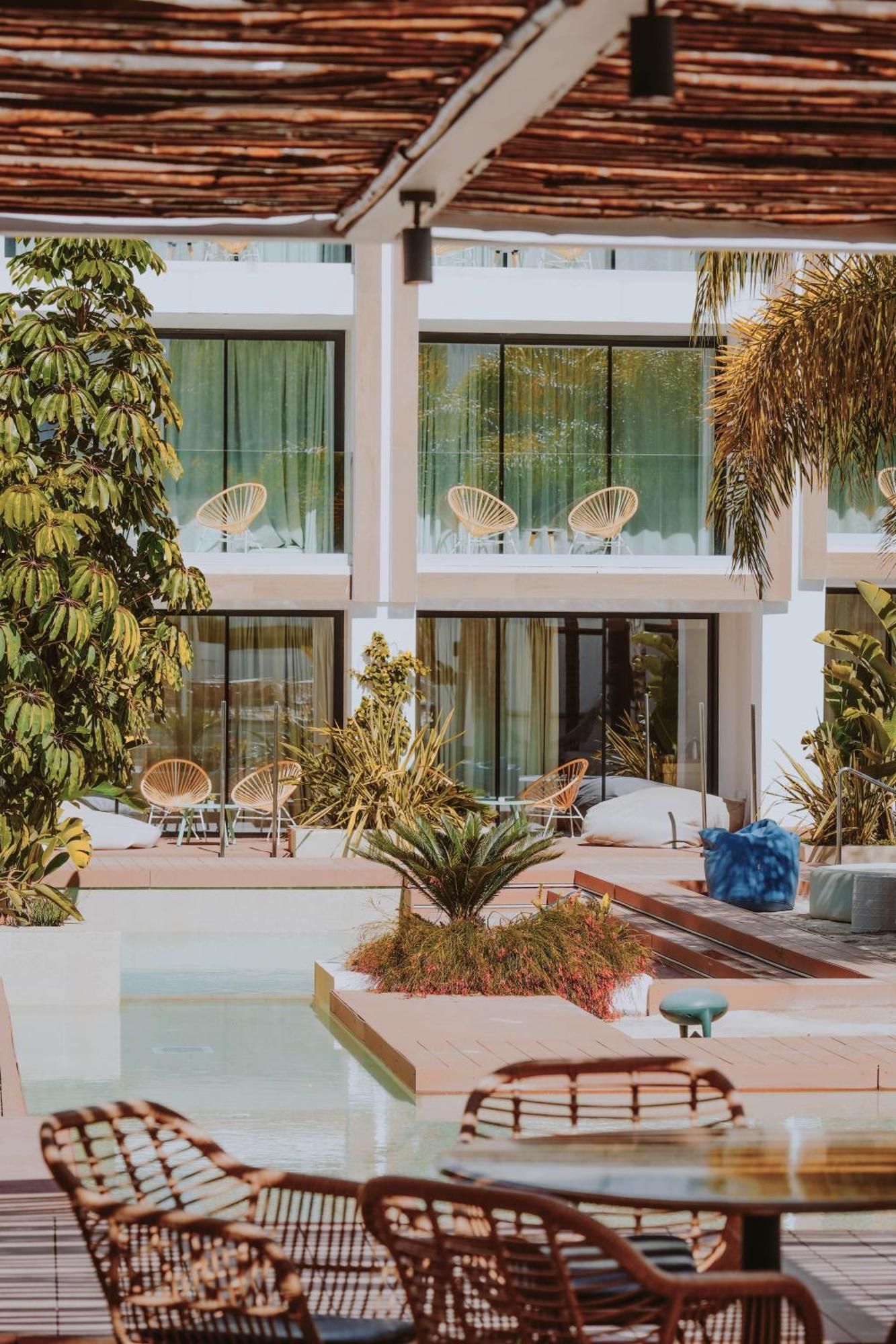 Nativo Hotel Ibiza Santa Eularia des Riu Exteriör bild