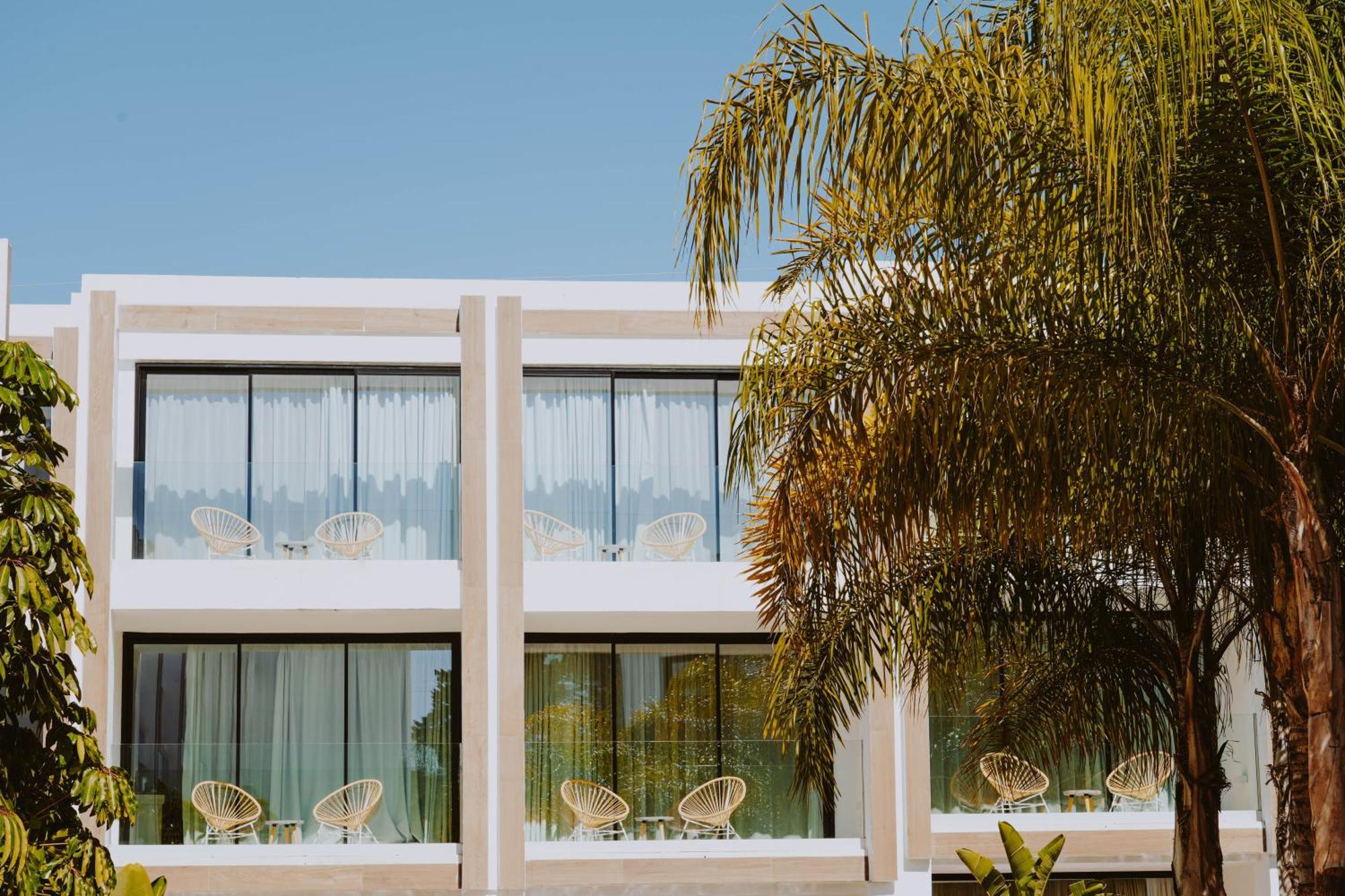 Nativo Hotel Ibiza Santa Eularia des Riu Exteriör bild