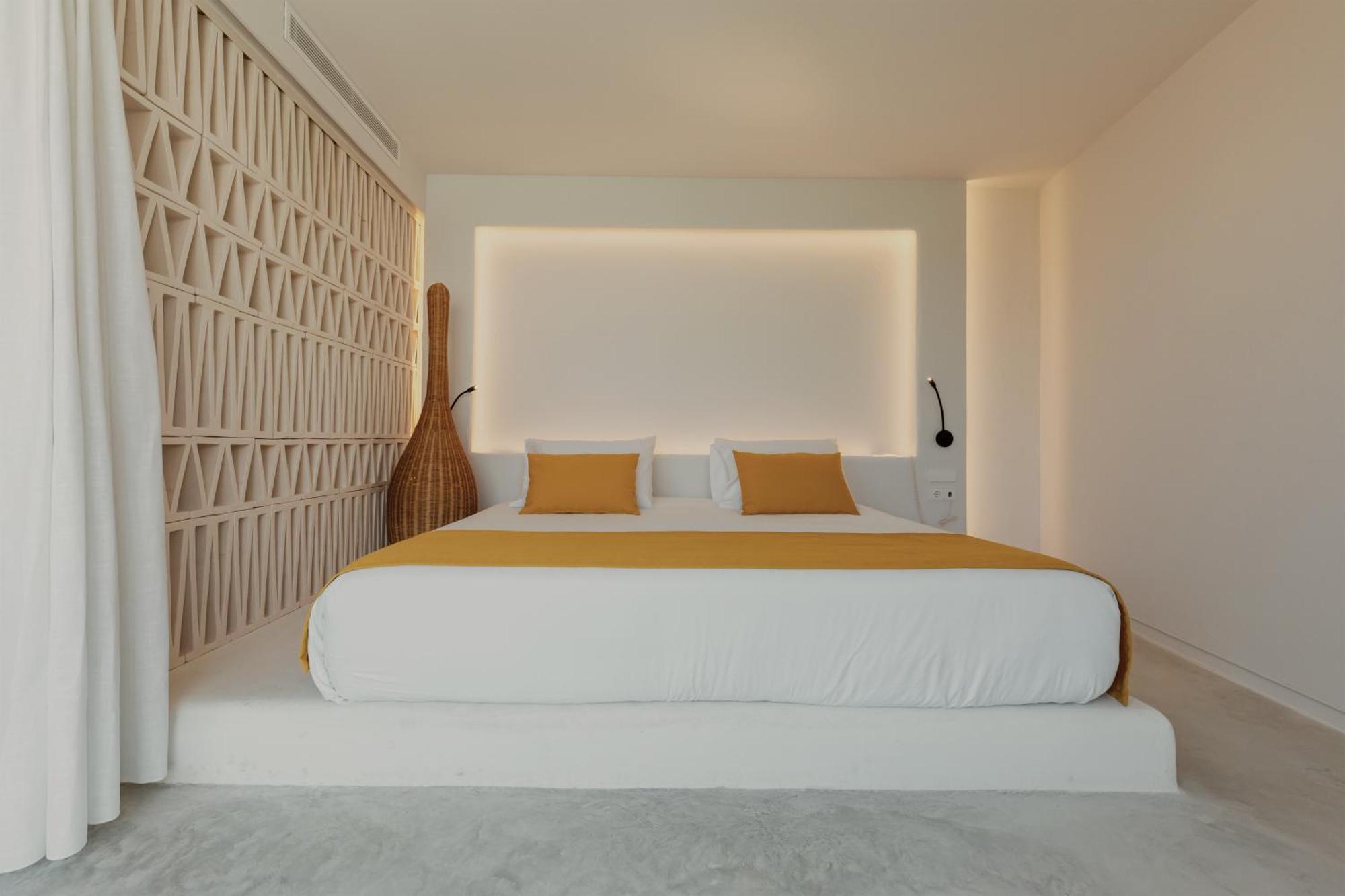 Nativo Hotel Ibiza Santa Eularia des Riu Rum bild